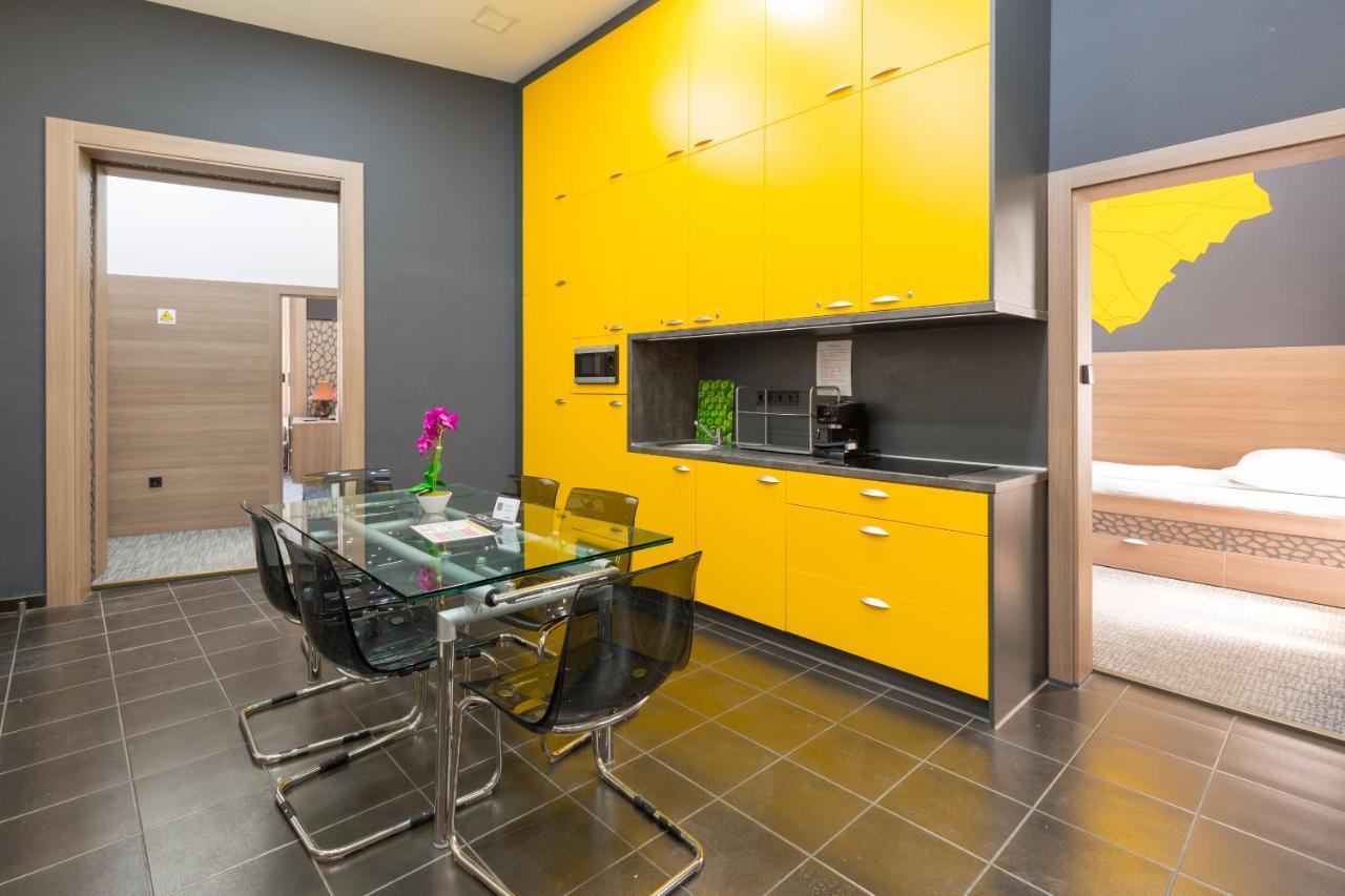 E14 Design Hostel บูดาเปสต์ ภายนอก รูปภาพ