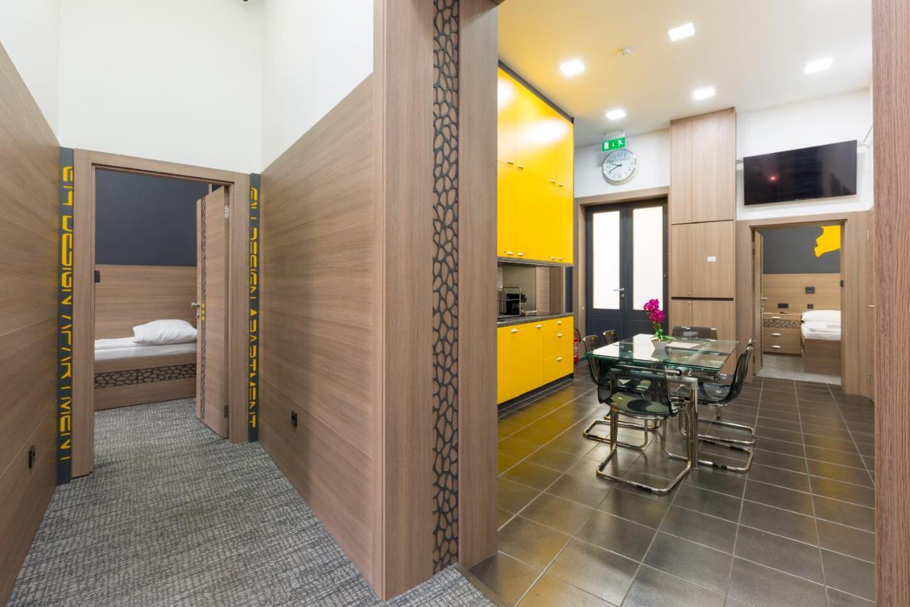 E14 Design Hostel บูดาเปสต์ ภายนอก รูปภาพ
