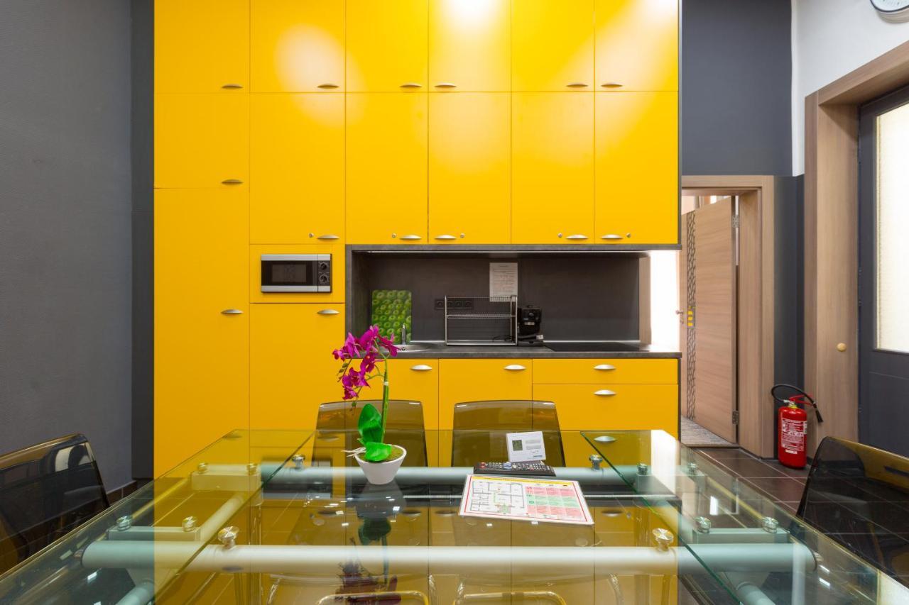 E14 Design Hostel บูดาเปสต์ ภายนอก รูปภาพ