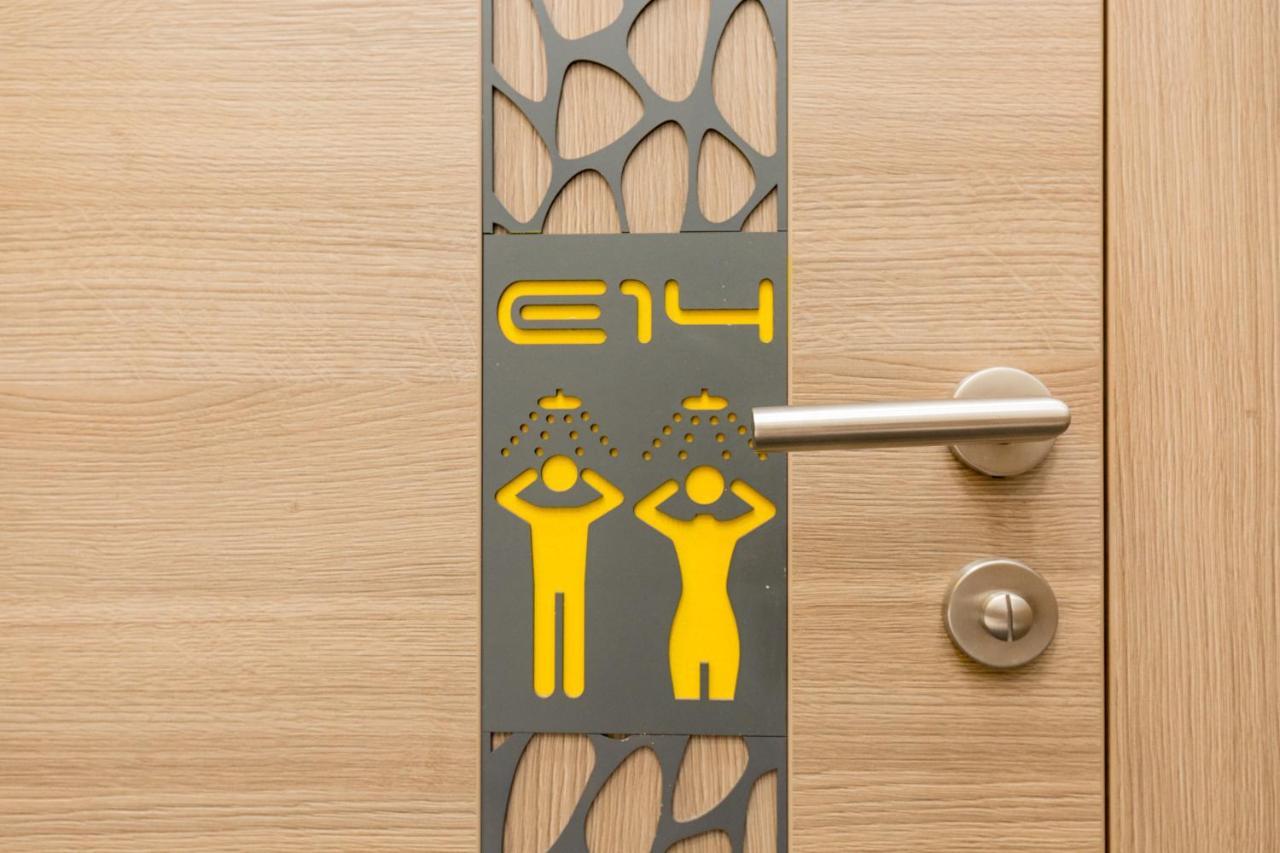E14 Design Hostel บูดาเปสต์ ภายนอก รูปภาพ