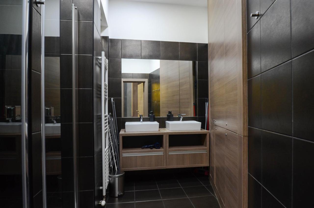 E14 Design Hostel บูดาเปสต์ ภายนอก รูปภาพ