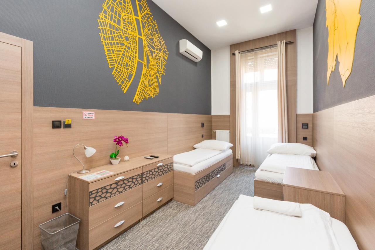 E14 Design Hostel บูดาเปสต์ ภายนอก รูปภาพ