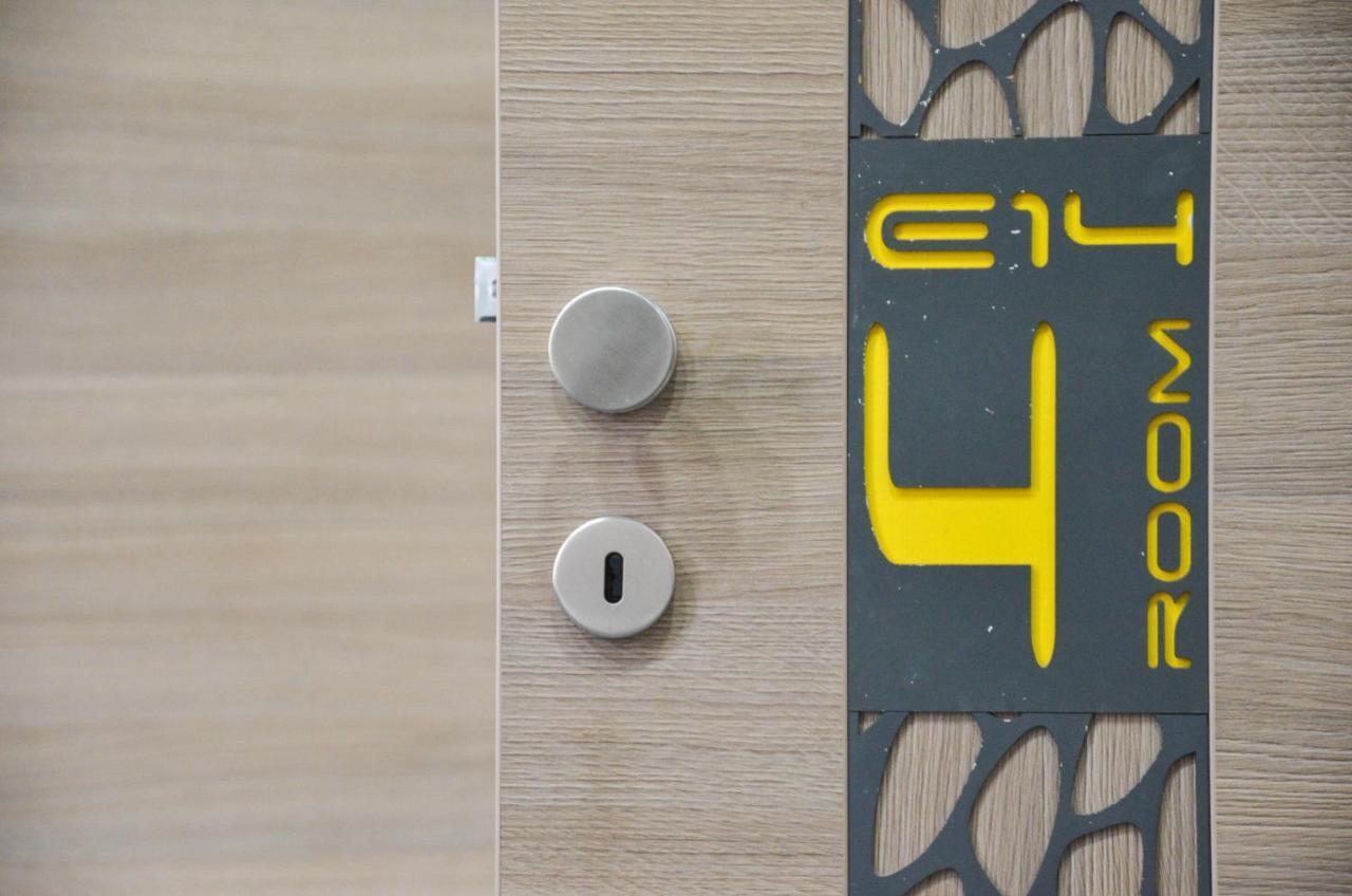 E14 Design Hostel บูดาเปสต์ ภายนอก รูปภาพ